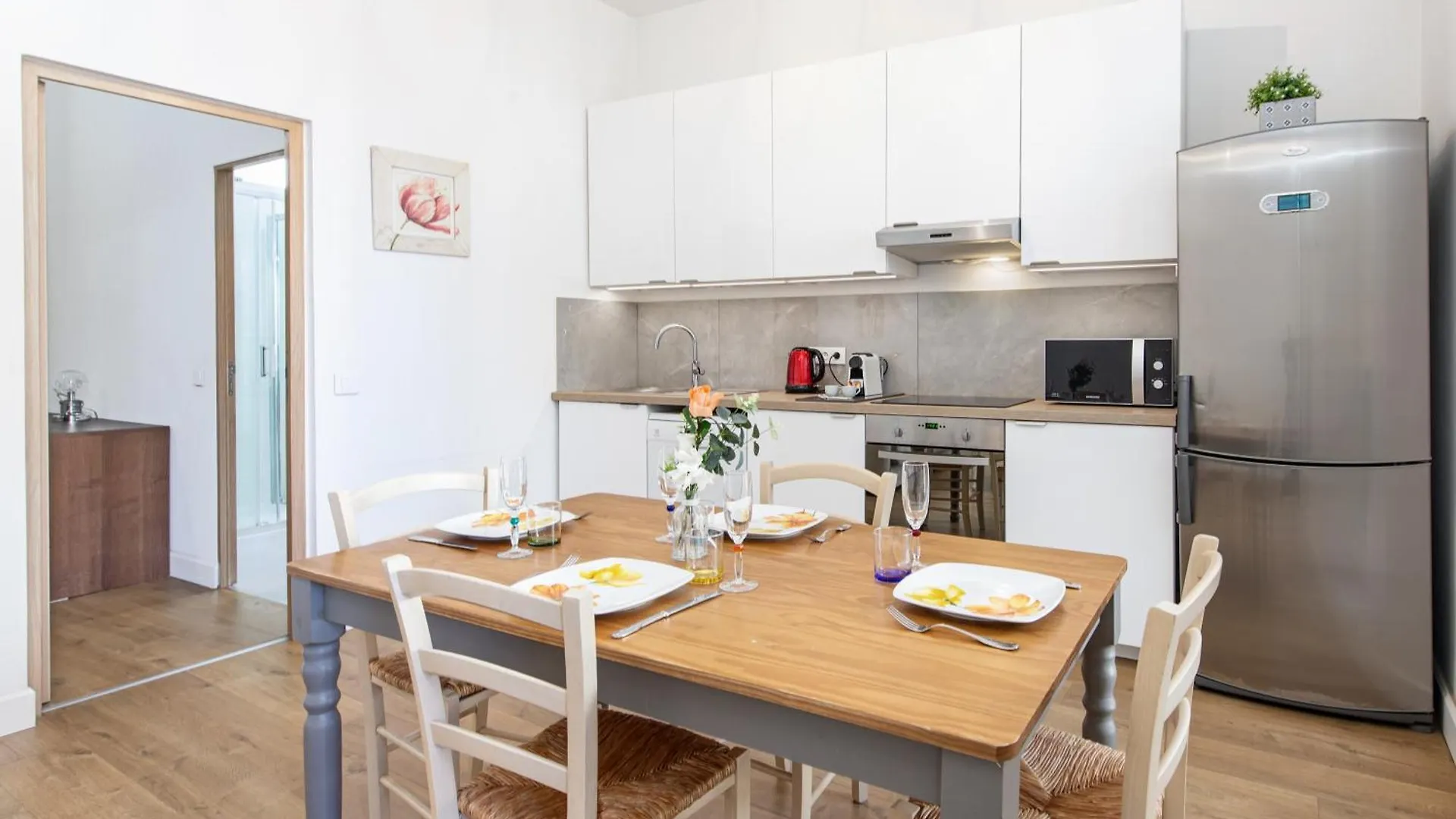 Barel - Cosy 2 Pieces En Plein Coeur De Menton Apartment