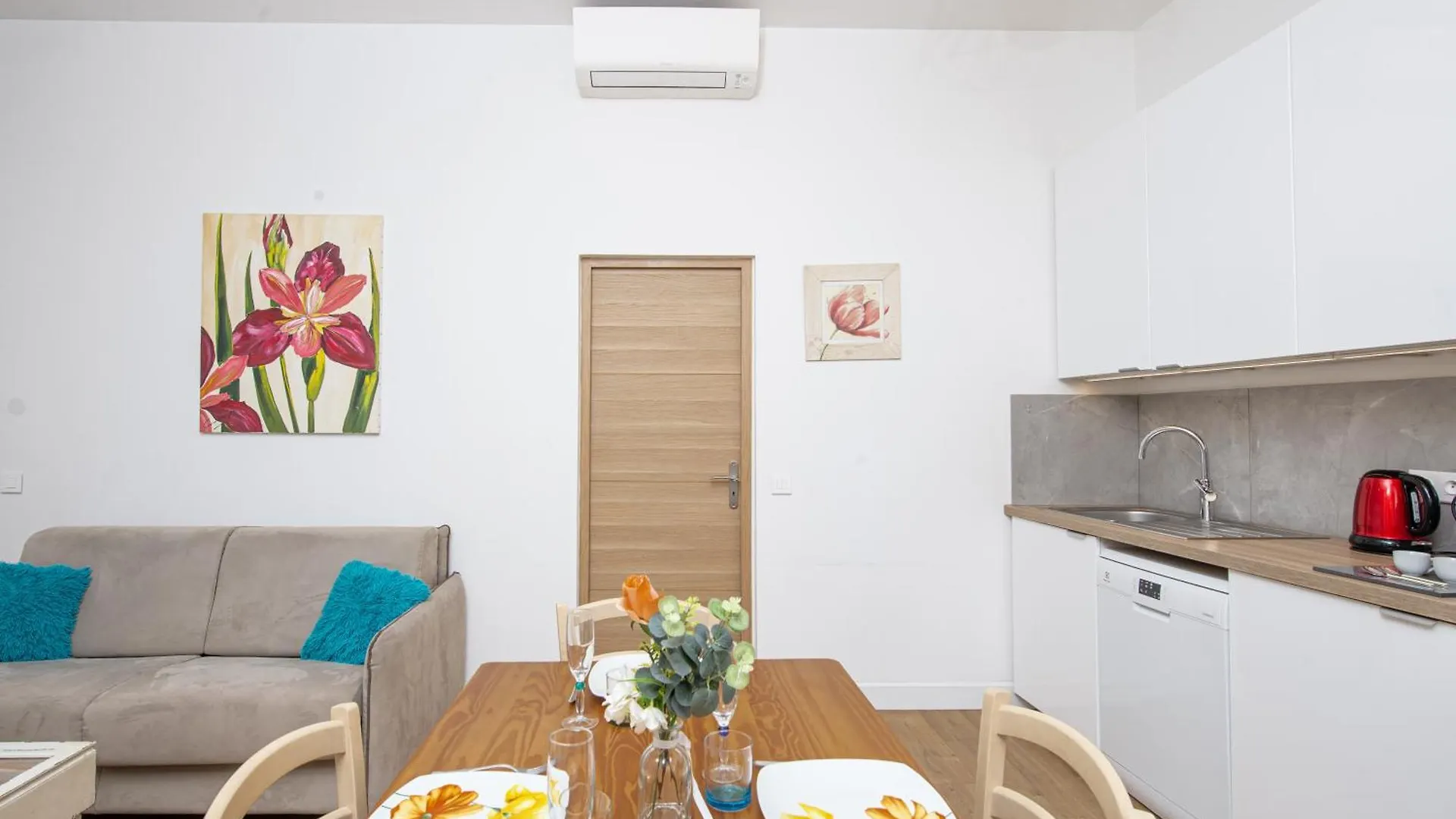 Barel - Cosy 2 Pieces En Plein Coeur De Menton Apartment 0*,